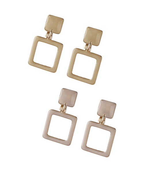 ANEMONE（アネモネ）の「つやつやプレートのシックカラーイヤリング[スクエア]（イヤリング・レディース・ブラウン/グレー/カーキ/ライトピンク・FREE）」の9枚目の写真