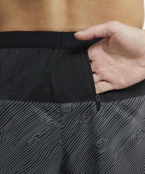NIKE(ナイキ)の「ナイキ NIKE フレックス ストライド 5インチ TR ショート(その他パンツ・メンズ・ブラック・M/L/XL/S)」の5枚目の写真