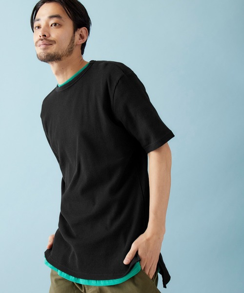 MONO-MART（モノマート）の「サーマル半袖ワッフル編みクルーネックサイドスリットカットソー（Tシャツ/カットソー・メンズ・スモークピンク/ブラウン系その他/アイボリー/キャメル/ヘザーグレー/チャコールグレー/ベージュ/カーキ/ブラック/ネイビー/ブルーグリーン/パープル系その他/ブルー系その他・XL/L/M/S）」の2枚目の写真