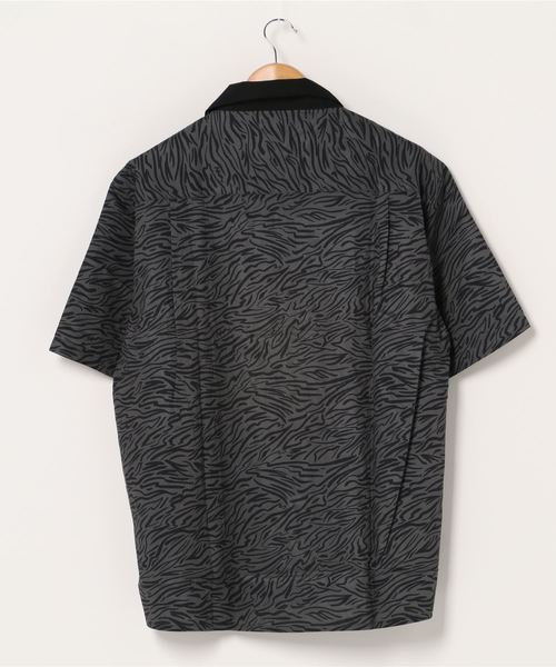 RVCA（ルーカ）の「【RVCA/ルーカ】RESTLESS BOXFIT SHIRT（シャツ/ブラウス・メンズ・グレー系その他/ホワイト系その他/ベージュ系その他・SMALL/LARGE/MEDIUM）」の4枚目の写真