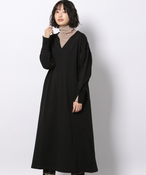 LAKOLE（ラコレ）の「センターシームスウェットマキシワンピース / LAKOLE（ワンピース・レディース・ダークグレー/モカ/ベージュ/カーキ/ライトグリーン/ブラック/ナチュラル・SMALL/MEDIUM）」の2枚目の写真