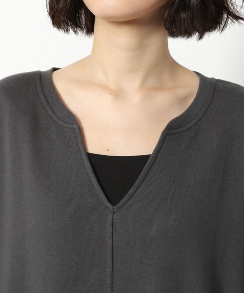 LAKOLE（ラコレ）の「センターシームスウェットマキシワンピース / LAKOLE（ワンピース・レディース・ダークグレー/モカ/ベージュ/カーキ/ライトグリーン/ブラック/ナチュラル・SMALL/MEDIUM）」の19枚目の写真