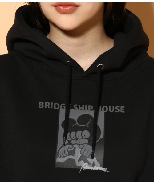 JUNRED(ジュンレッド)の「BRIDGE SHIP HOUSExJUNRed コラボパーカー(パーカー・メンズ・ブラック/オフホワイト/サックスブルー/ピンク系その他・M/L)」の16枚目の写真