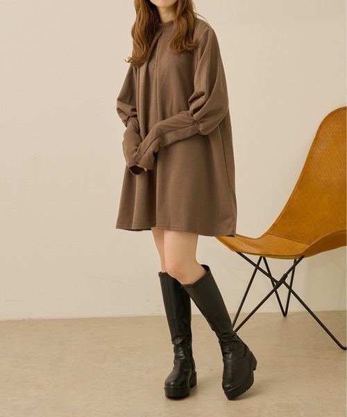 Ambre Neige（アンブルネージュ）の「バックプリーツポンチチュニック／【WEB/EC限定商品】（Tシャツ/カットソー・レディース・ブラック/グレー系その他/ブラウン系その他・FREE）」の3枚目の写真