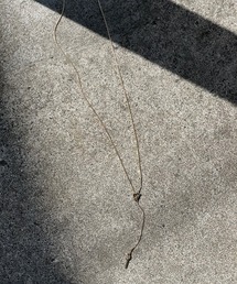 RIVE DROITE | 幅広く活躍する優秀アイテム　ひねりキャストネックレス(ネックレス)