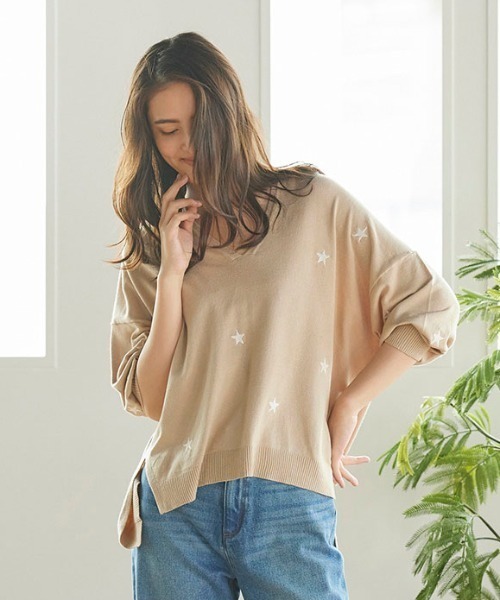 LIPSTAR（リップスター）の「星柄ニットプルオーバー（ニット/セーター・レディース・ブラック/ベージュ/グリーン・M）」の3枚目の写真