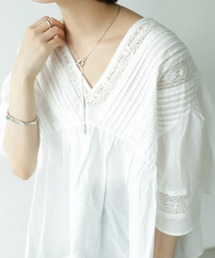 Auntie Rosa Holiday | 【一枚でサマになる】レース使いブラウス(シャツ/ブラウス)