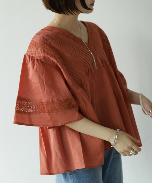 Auntie Rosa Holiday（アンティローザホリデー）の「レース使いブラウス（シャツ/ブラウス・レディース・ライトグレー/ブラウン/オフホワイト・FREE）」の17枚目の写真