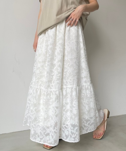 NEUNA（ヌナ）の「シアージャガードティアードスカート（スカート・レディース・ホワイト/ブラック・FREE）」の5枚目の写真