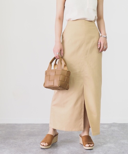 Riberry（リベリー）の「前スリットタイトスカート（スカート・レディース・ベージュ/ブラウン/カーキ/キナリ・MEDIUM）」の17枚目の写真