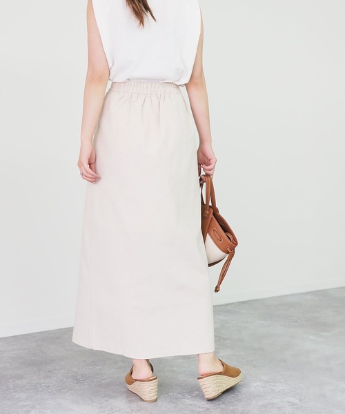 Riberry（リベリー）の「前スリットタイトスカート（スカート・レディース・ベージュ/ブラウン/カーキ/キナリ・MEDIUM）」の6枚目の写真