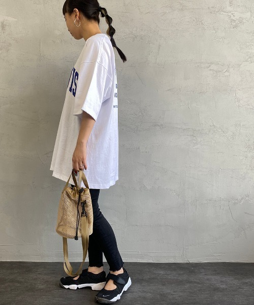BEN DAVIS（ベンデイビス）の「[BEN DAVIS/ベンデイビス] カレッジロゴプリント ビッグシルエットTシャツ（Tシャツ/カットソー・レディース・ライトグレー/ネイビー/ブラック/ホワイト・M/L）」の16枚目の写真