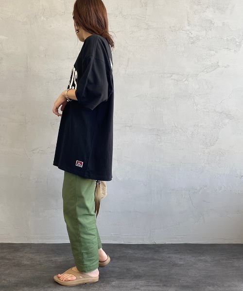 BEN DAVIS（ベンデイビス）の「[BEN DAVIS/ベンデイビス] カレッジロゴプリント ビッグシルエットTシャツ（Tシャツ/カットソー・レディース・ライトグレー/ネイビー/ブラック/ホワイト・M/L）」の17枚目の写真