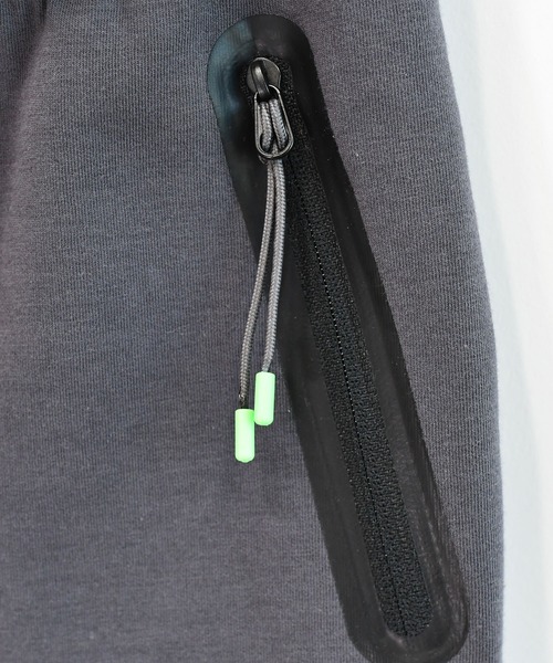 瞬足（シュンソク）の「瞬足/キッズ/スーパーライトショートパンツ/SSA4010（その他パンツ・キッズ・チャコール/ベージュ・L/M/S/XL）」の4枚目の写真