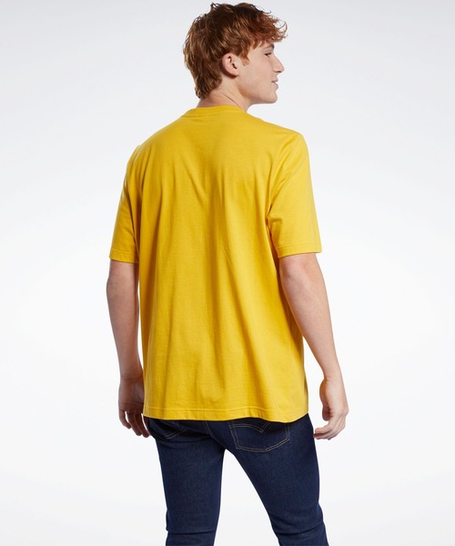 Reebok(リーボック)の「クラシックス Tシャツ / Classics T-Shirt(Tシャツ/カットソー・メンズ・ホワイト/イエロー・SMALL/MEDIUM/LARGE/X-LARGE/XX-LARGE/X-SMALL/XXX-LARGE)」の7枚目の写真