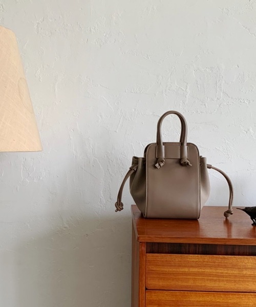 CAPRICIEUX LE'MAGE(カプリシューレマージュ)の「スエードコンビミニトートバッグ(ハンドバッグ・レディース・ブラック/ブラウン/グレイッシュベージュ・ONESIZE)」の19枚目の写真