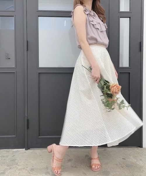 ME COUTURE（ミークチュール）の「プチフローラエンブロイダリー 