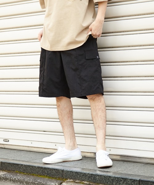CIAOPANIC TYPY（チャオパニックティピー）の「Roueナイロンカーゴショートパンツ（カーゴパンツ・メンズ・ブラック/カーキ・MEDIUM/LARGE）」の6枚目の写真