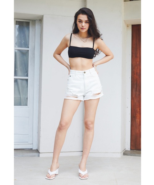 ALEXIA STAM（アリシアスタン）の「Damaged Denim Shorts/ダメージデニムショーツ（デニムパンツ・レディース・ホワイト/ブルー/ブラック系その他・S/M/XS）」の4枚目の写真