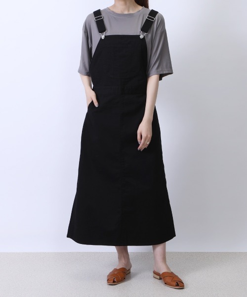 SELECT LEVERY(セレクトリベリー)の「(Emma)サロペットロングスカート(デニムスカート・レディース・ネイビー/ブルー/ベージュ/アイボリー/ブラック/グリーン・MEDIUM/LARGE)」の3枚目の写真