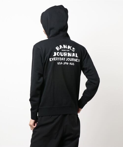 BANKS（バンクス）の「HOODIE/BANKS(バンクス)バックプリントプルオーバーパーカー（パーカー・メンズ・オフホワイト/サンドベージュ/ダークブラック・SMALL/MEDIUM/LARGE/X-LARGE）」の7枚目の写真