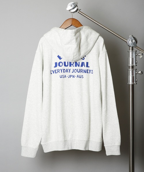 BANKS（バンクス）の「HOODIE/BANKS(バンクス)バックプリントプルオーバーパーカー（パーカー・メンズ・オフホワイト/サンドベージュ/ダークブラック・SMALL/MEDIUM/LARGE/X-LARGE）」の2枚目の写真