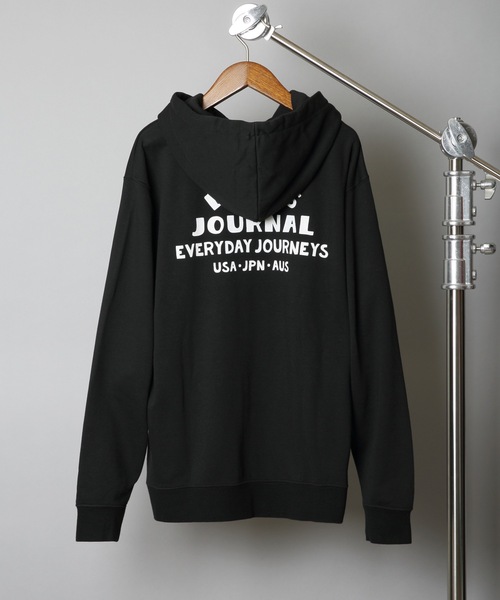 BANKS（バンクス）の「HOODIE/BANKS(バンクス)バックプリントプルオーバーパーカー（パーカー・メンズ・オフホワイト/サンドベージュ/ダークブラック・SMALL/MEDIUM/LARGE/X-LARGE）」の3枚目の写真