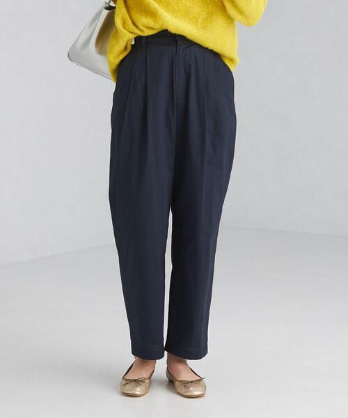 green label relaxing（グリーンレーベルリラクシング）の「タイプライター 2タック テーパード パンツ（その他パンツ・レディース・イエロー/ネイビー/パープル・36/38）」の2枚目の写真