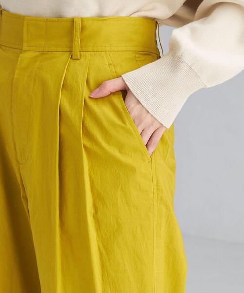 green label relaxing（グリーンレーベルリラクシング）の「タイプライター 2タック テーパード パンツ（その他パンツ・レディース・イエロー/ネイビー/パープル・36/38）」の15枚目の写真