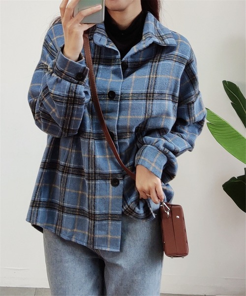 MAISON DE THERESE（メゾン ド テレーズ）の「ビッグシルエットチェックシャツブラウス（シャツ/ブラウス・レディース・ベージュ/ブルー・M/X-LARGE/LARGE/SMALL/XX-LARGE）」の16枚目の写真