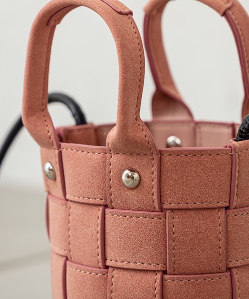 mystic（ミスティック）の「ボア巾着付編み込みミニBAG（ショルダーバッグ・レディース・オレンジ/ブルー・ONE SIZE）」の11枚目の写真