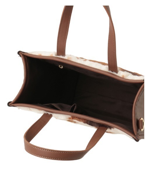 Via Demizon（ビアデミゾン）の「エコファー2WAYトートバッグ（トートバッグ・レディース・ブラック/ブラウン・フリー）」の7枚目の写真