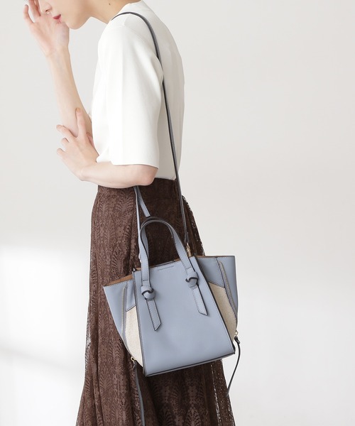 N.（N. Natural Beauty Basic）（エヌエヌナチュラルビューティーベーシック）の「サイドジップショルダーバッグ（トートバッグ・レディース・ブラウン/ブルー/ベージュ・ﾌﾘ-）」の3枚目の写真