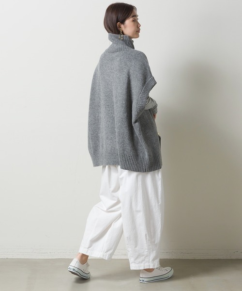 OMNES（オムネス）の「ウール混 脇ボタンスリットワイドニット