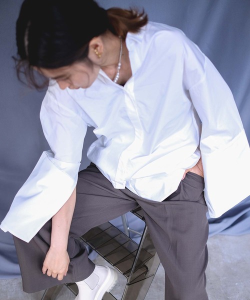 chuclla(チュクラ)の「スリットマントスリーブ ロングシャツ chw21a052(シャツ/ブラウス・レディース・ホワイト・FREE)」の22枚目の写真