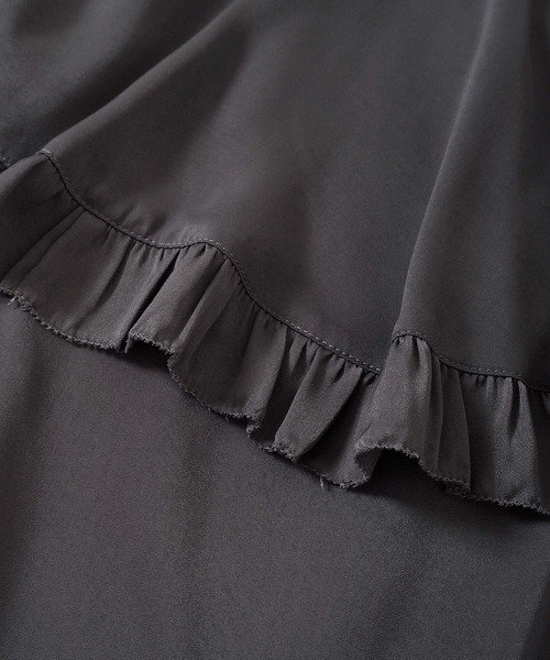 Crisp(クリスプ)の「エアリーフリルブラウス(シャツ/ブラウス・レディース・チャコールグレー/アイボリー/ピンクベージュ・FREE)」の21枚目の写真