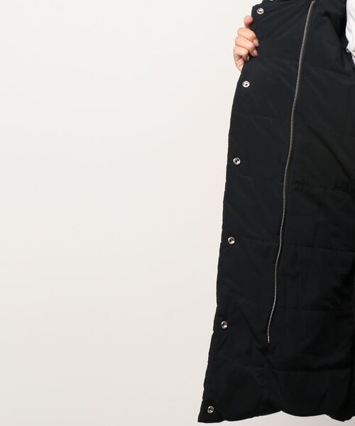 BURBERRY ベルテッドパファージャケット ブラック BURBERRY（バーバリー）の「BURBERRY Detachable FOODIE VELVET