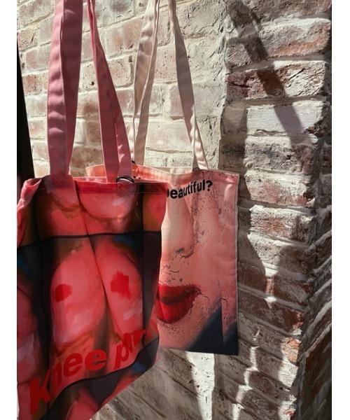 SLY（スライ）の「YUKAHIRAC X SLY TOTE BAG/トートバッグ（トートバッグ・レディース・ベージュ/ピンク/グリーン・FREE）」の13枚目の写真