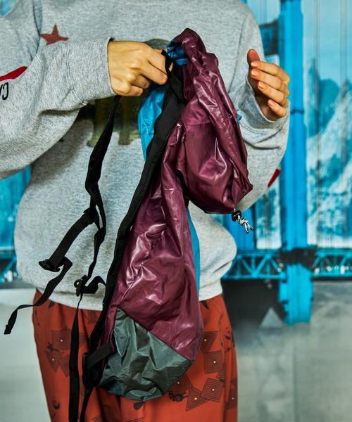 And A（アンドエー）の「AlexanderLeeChang アレキサンダーリーチャン / 5050 POCKETABLE DAYPAC 配色切り替え ポケッタブル デイバッグ リュック / AC052139（バックパック/リュック・メンズ・ネイビー/グレー/ブルー・ONE SIZE）」の10枚目の写真