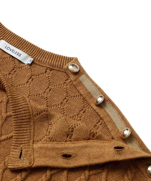 LOVELESS（ラブレス）の「ラインショルダーボタンフライニット（ニット/セーター・レディース・ネイビー/オフホワイト/ベージュ系その他5・36）」の17枚目の写真