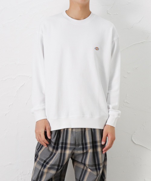 Dickies(ディッキーズ)の「Dickies ディッキーズ ワンポイントロゴワッペン スウェットトレーナー(スウェット・メンズ・グリーン/ブルー/ホワイト/ベージュ/ブラック・M/L/XL)」の2枚目の写真