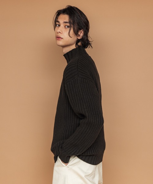 NewAnce（ニュアンス）の「【NewAnce】ヘビーウールモックネック（ニット/セーター・メンズ・ブラック/オフホワイト/ダークカーキ/グレイッシュベージュ・4/5）」の13枚目の写真