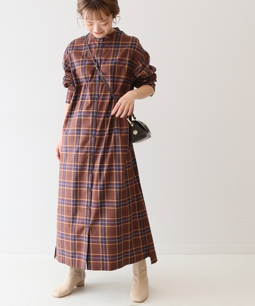 SLOBE IENA(スローブイエナ)の「コットンネルシャツワンピース【手洗い可能】◆(シャツワンピース・レディース・ブラック系その他/ブラウン/グレー・FREE)」の17枚目の写真
