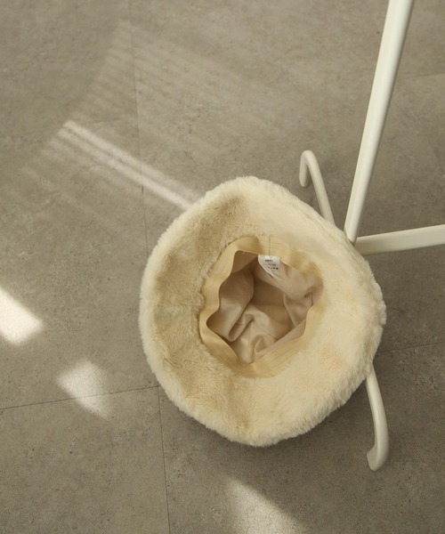 Chillfar（チルファー）の「エコファーバケットハット（ハット・レディース・ホワイト/ブラック/ベージュ・FREE）」の4枚目の写真