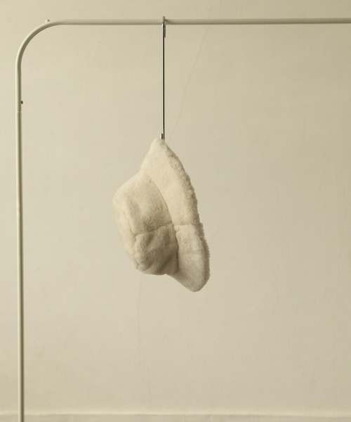 Chillfar（チルファー）の「エコファーバケットハット（ハット・レディース・ホワイト/ブラック/ベージュ・FREE）」の11枚目の写真