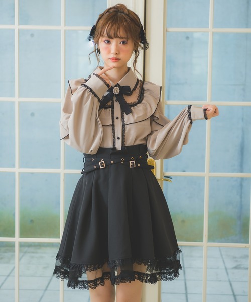 ROJITA（ロジータ）の「スクエアラッフル切替ブラウス（シャツ/ブラウス・レディース・ピンク/ブラック/ベージュ・FREE）」の6枚目の写真