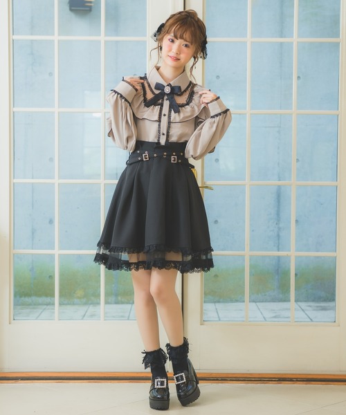 ROJITA（ロジータ）の「スクエアラッフル切替ブラウス（シャツ/ブラウス・レディース・ピンク/ブラック/ベージュ・FREE）」の9枚目の写真