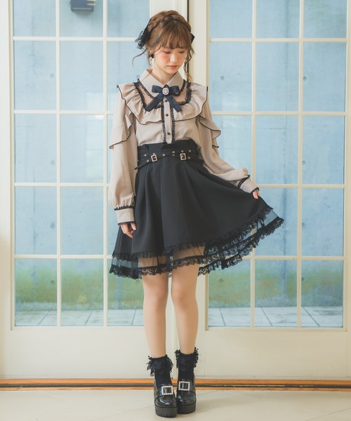 ROJITA（ロジータ）の「スクエアラッフル切替ブラウス（シャツ/ブラウス・レディース・ピンク/ブラック/ベージュ・FREE）」の11枚目の写真