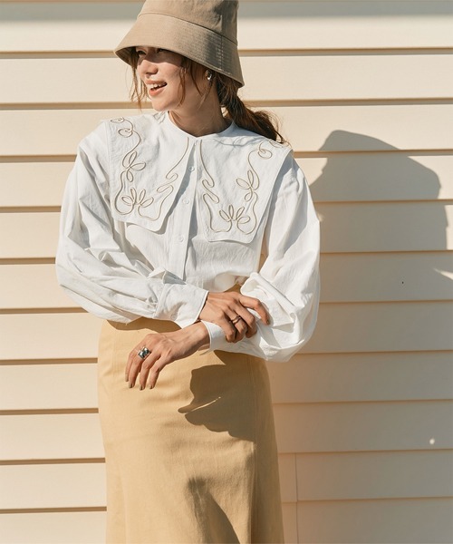 titivate（ティティベイト）の「刺繍つけ襟付ﾌﾞﾗｳｽ（シャツ/ブラウス・レディース・ネイビー/オフホワイト/ベージュ・L/S/M）」の18枚目の写真