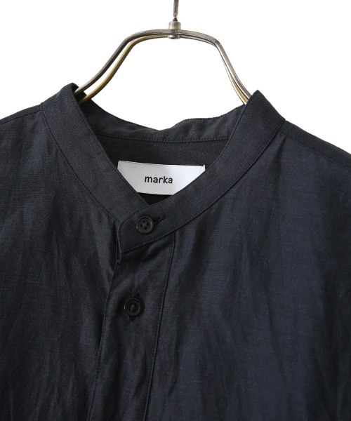 marka（マーカ）の「marka / マーカ：BAND COLLAR SHIRT P.O - CUPRO LINEN COTTON CLOTH -：M22A-17SH02C[COR]（シャツ/ブラウス・メンズ・チャコールグレー/オリーブ・1/2/3）」の5枚目の写真